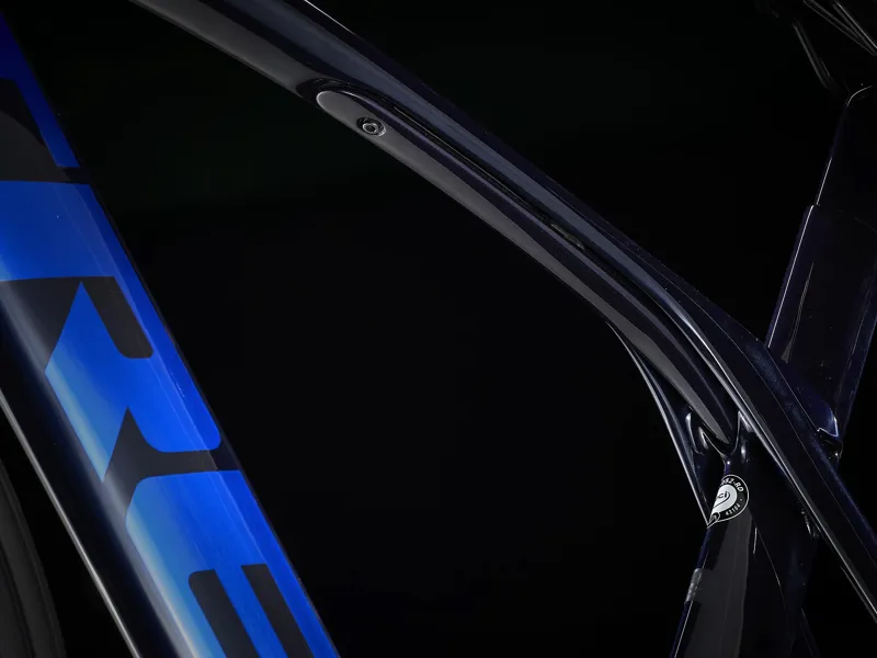 2022 Trek Madone SL 7 Road Bike Deep Dark Blue-4